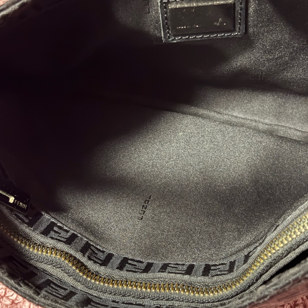 Fendi Black Monogram Shoulder Bag - Picture 6 of 15
